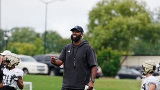 Jon Sumrall and Florida reportedly adding FCS coordinator to staff (Florida)